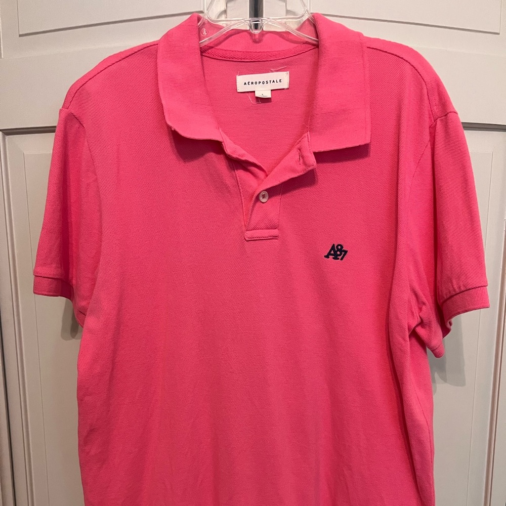 Men’s collared shirt